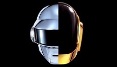 DAFT PUNK OFFICIALlY RELEASES GET LUCKY SINGLE